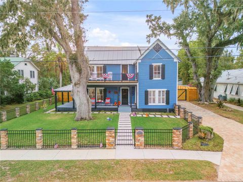 A home in NEW SMYRNA BEACH