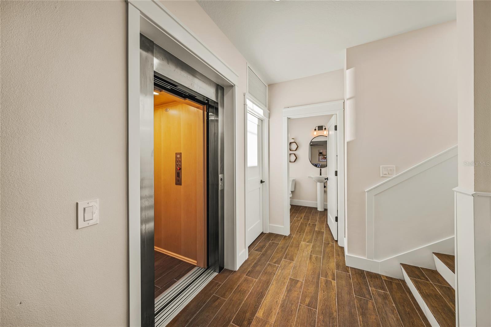 POINT OF ROCKS TERRACE - Residential