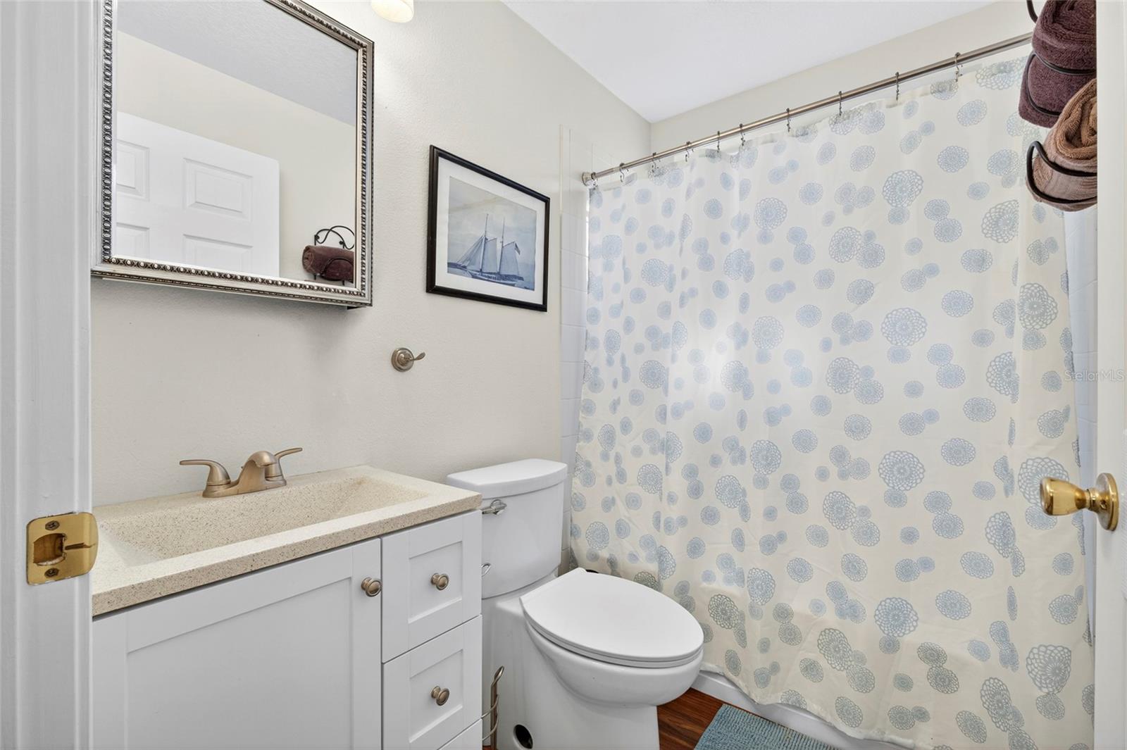 BELL HARBOR - Residential