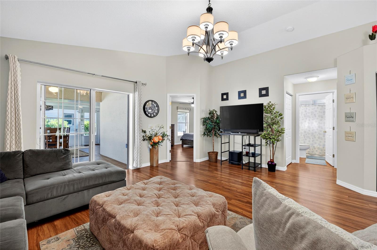 BELL HARBOR - Residential