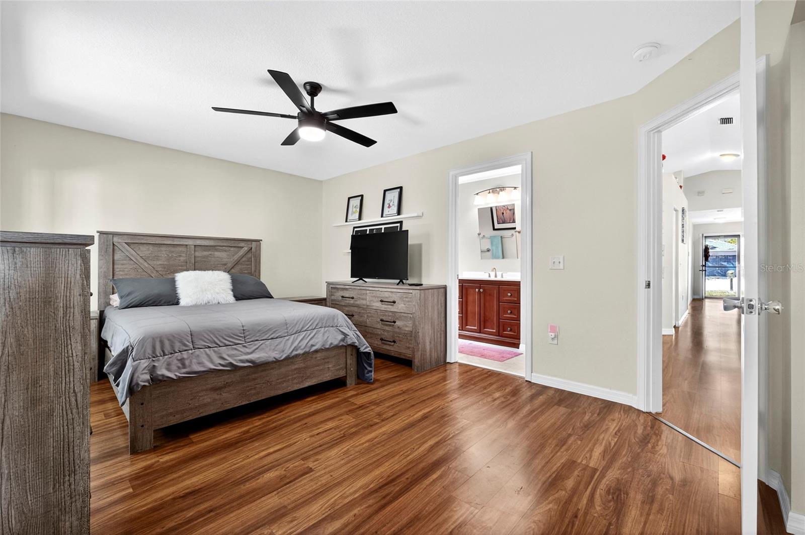 BELL HARBOR - Residential