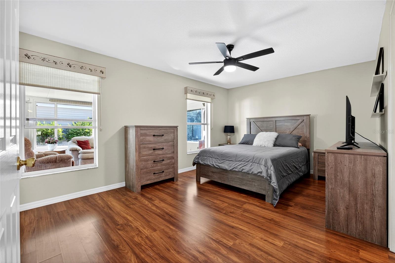 BELL HARBOR - Residential