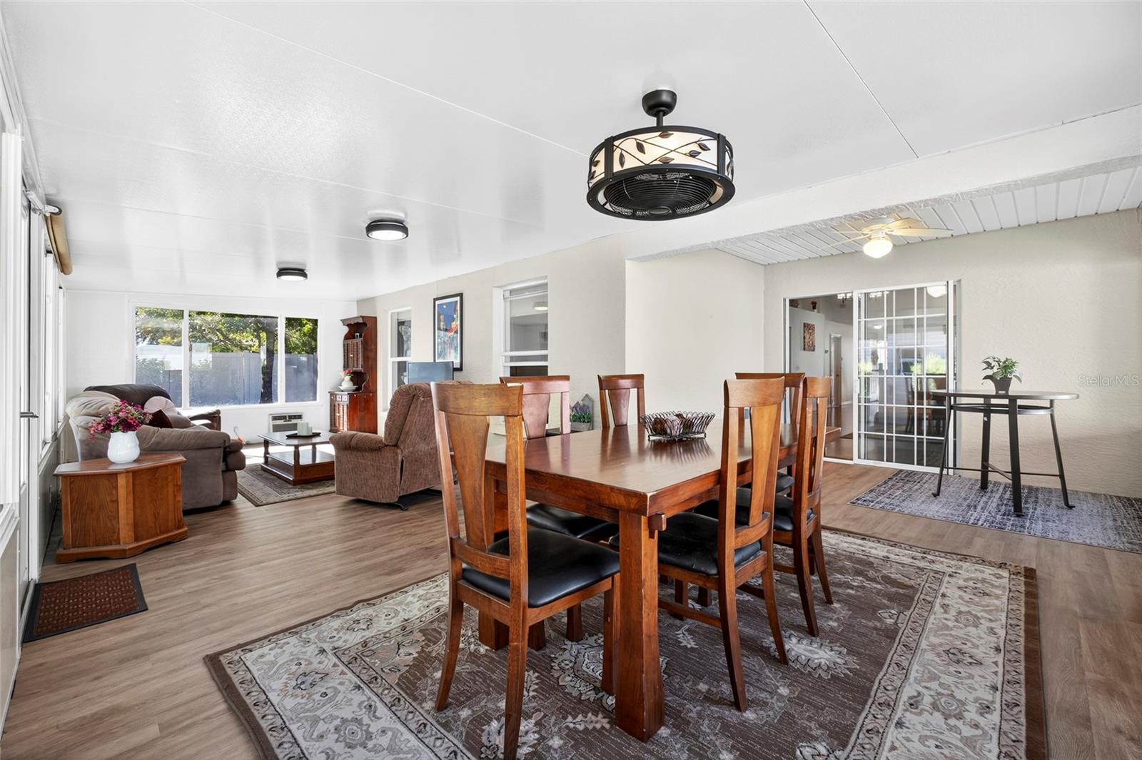 BELL HARBOR - Residential