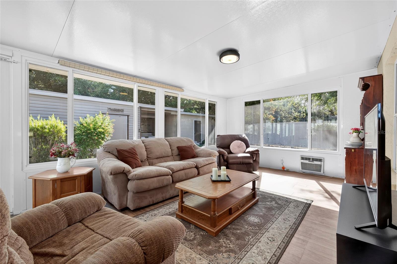 BELL HARBOR - Residential