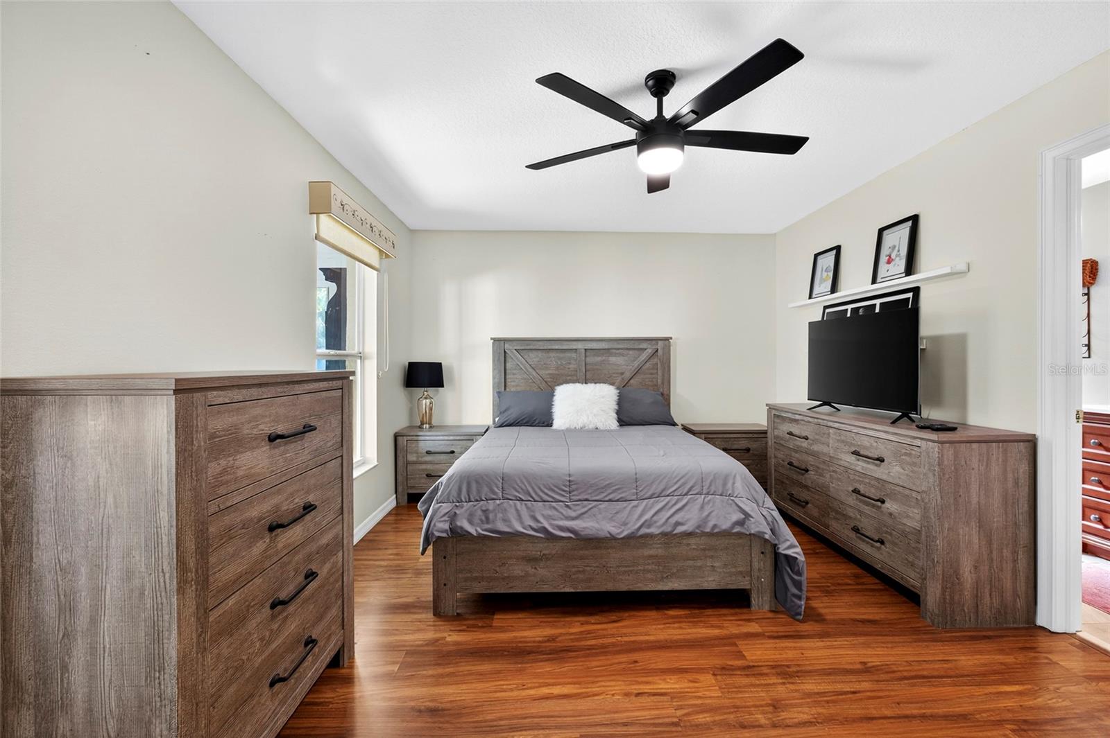 BELL HARBOR - Residential