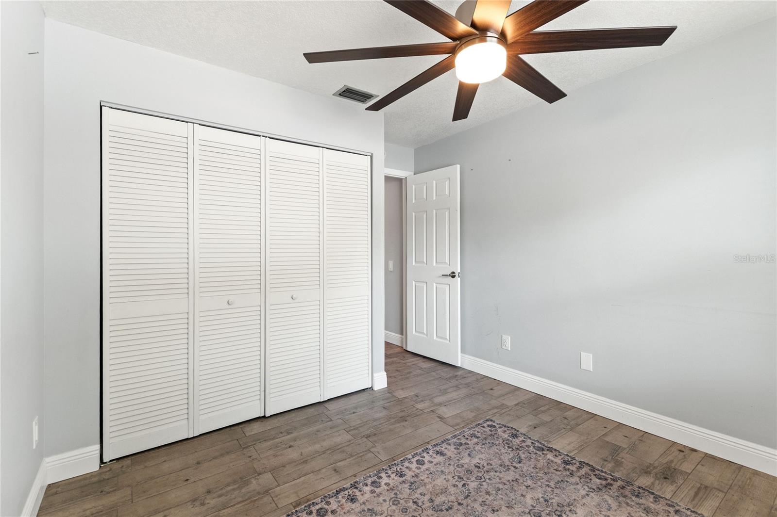 ORANGE TREE COUNTRY CLUB - Residential