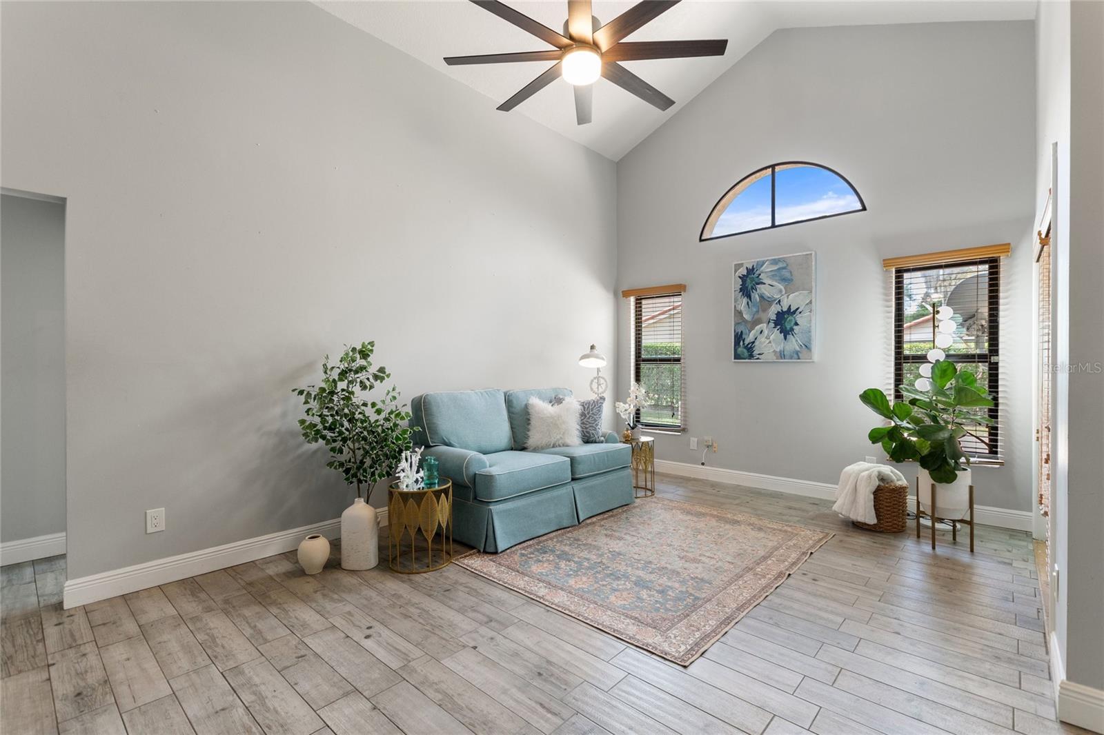 ORANGE TREE COUNTRY CLUB - Residential