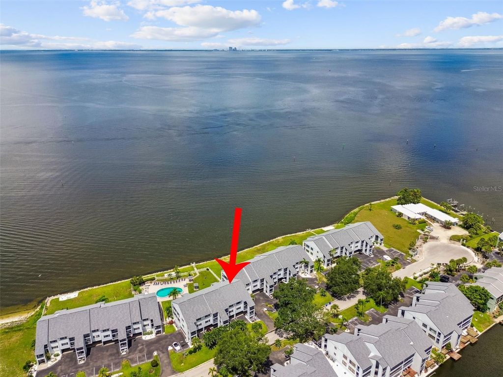 Photo of 812 Bahia Del Sol Drive #B, Ruskin, FL 33570 (MLS # TB8416047)