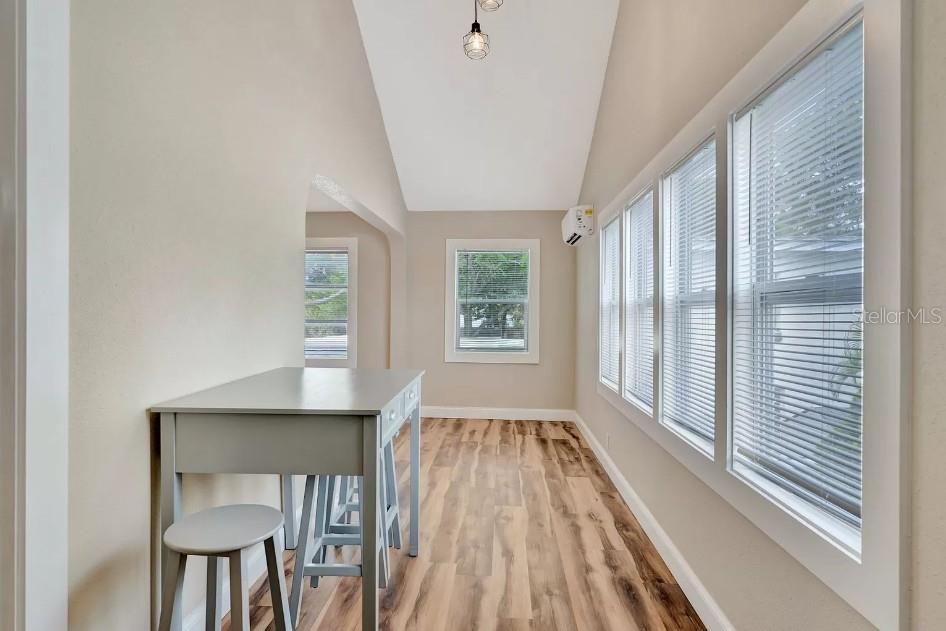 SPRING HILL REV - Residential Lease