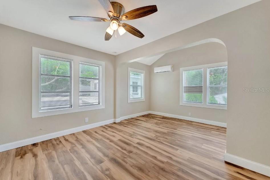 SPRING HILL REV - Residential Lease