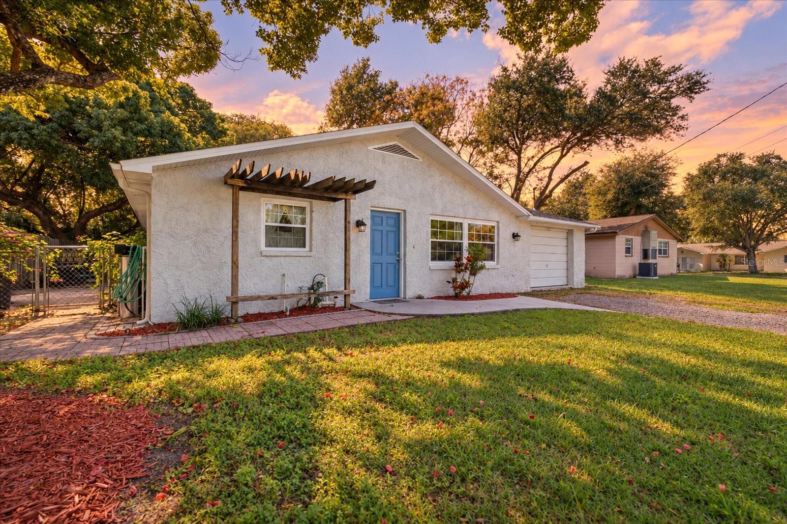 5412 CARLTON ROAD