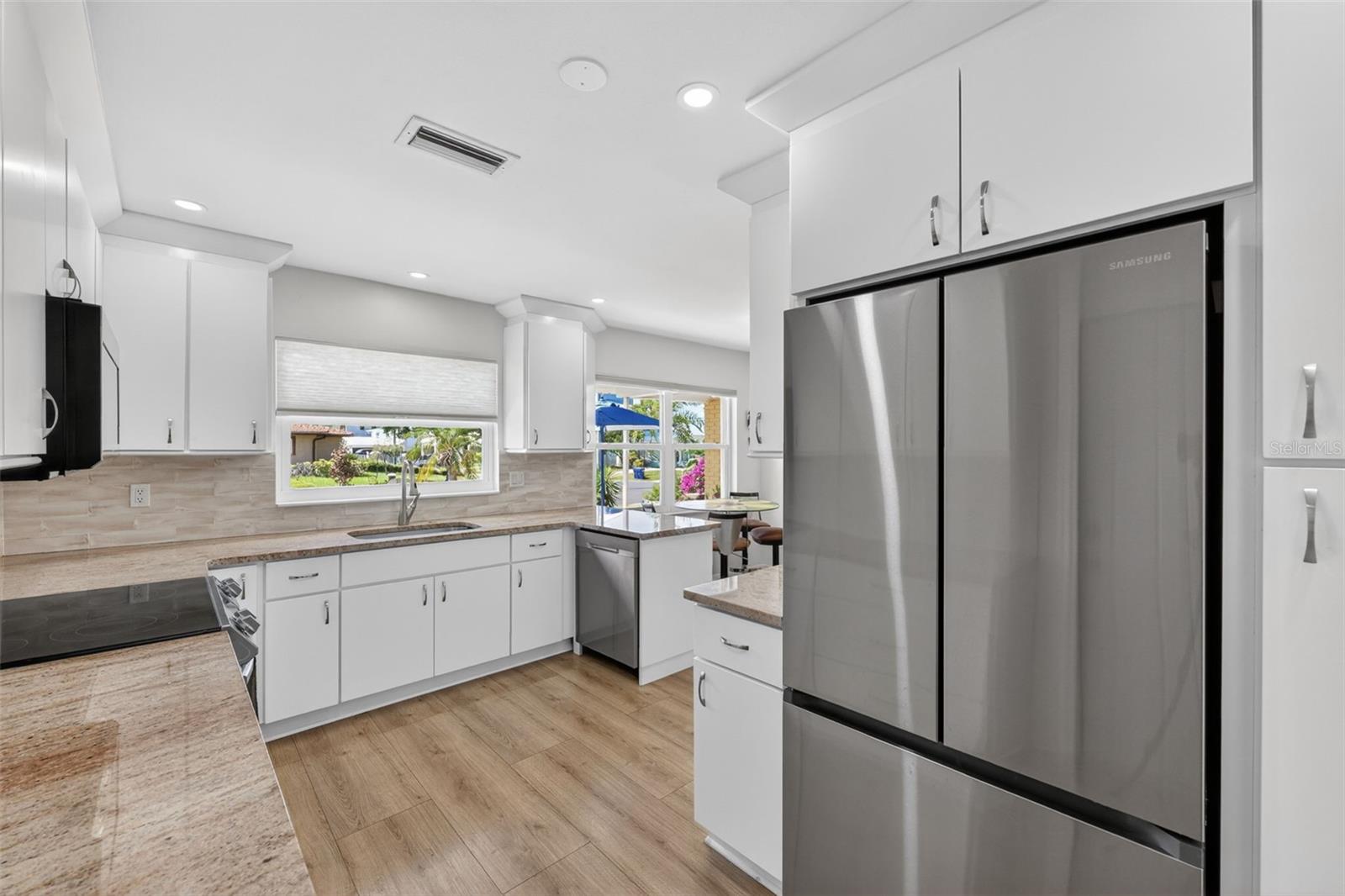 BAYWOOD VILLAGE - Residential