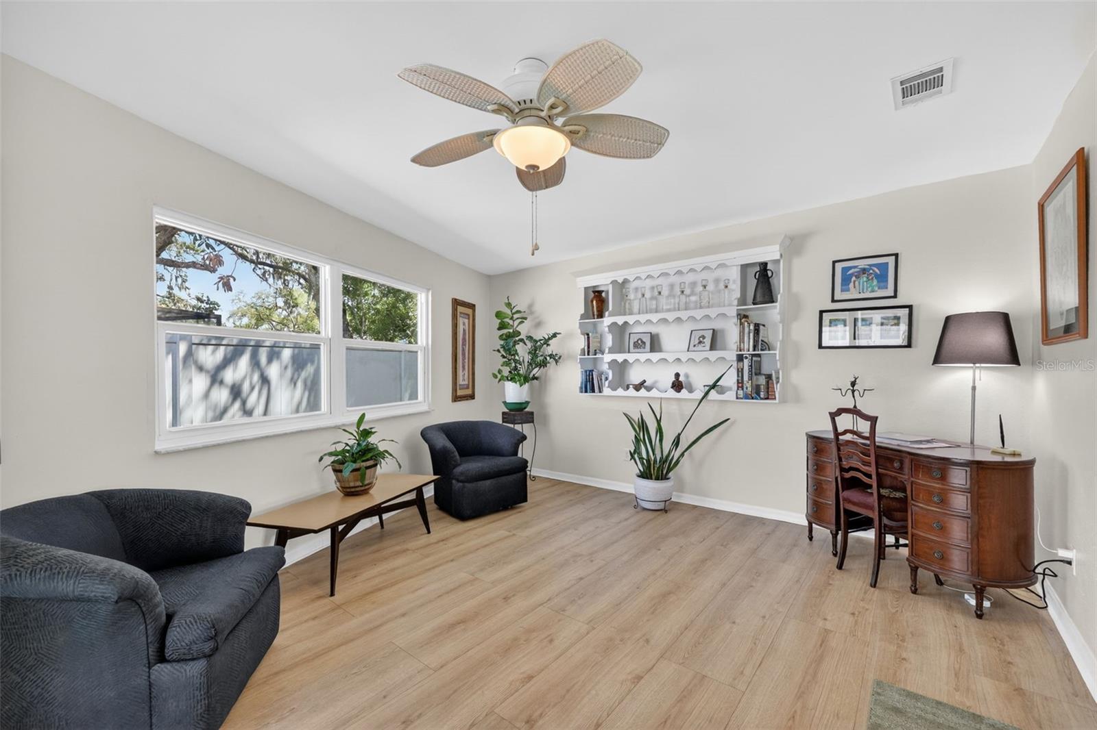 BAYWOOD VILLAGE - Residential