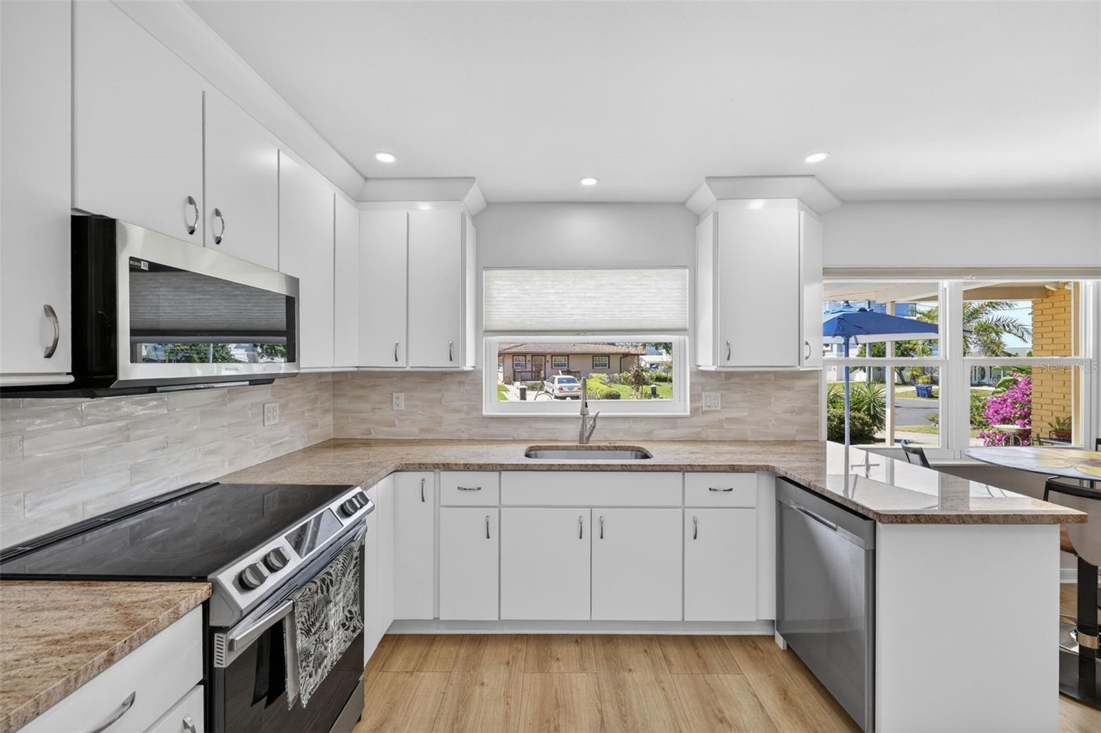 BAYWOOD VILLAGE - Residential