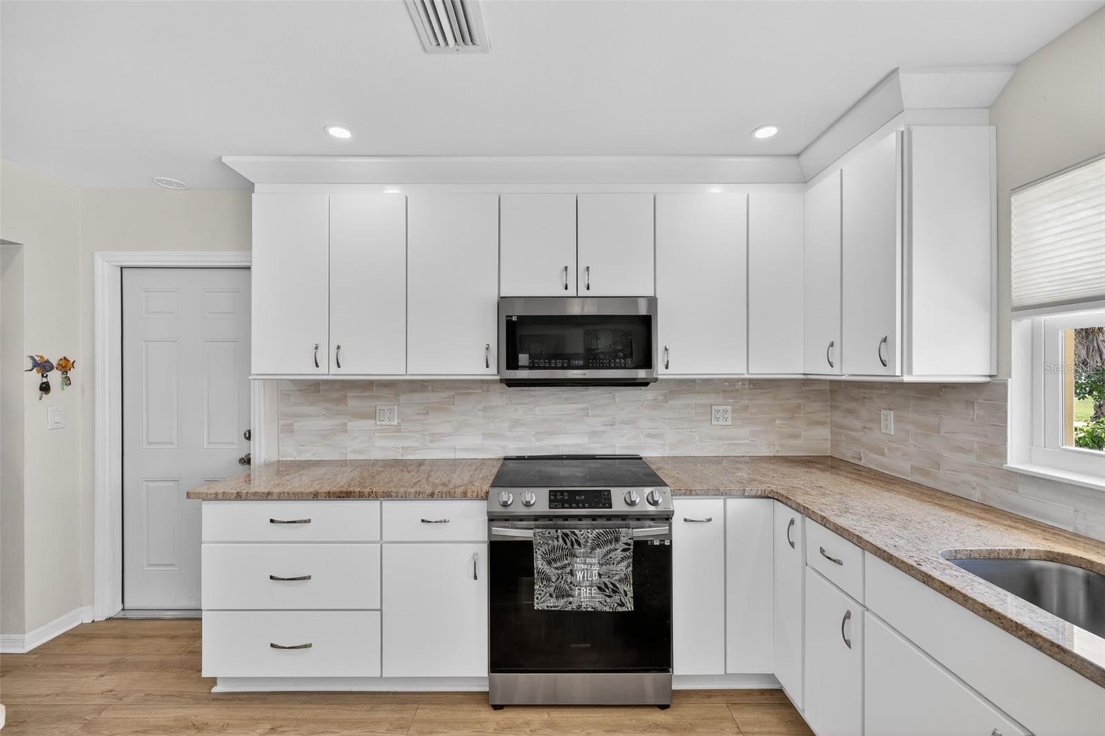 BAYWOOD VILLAGE - Residential