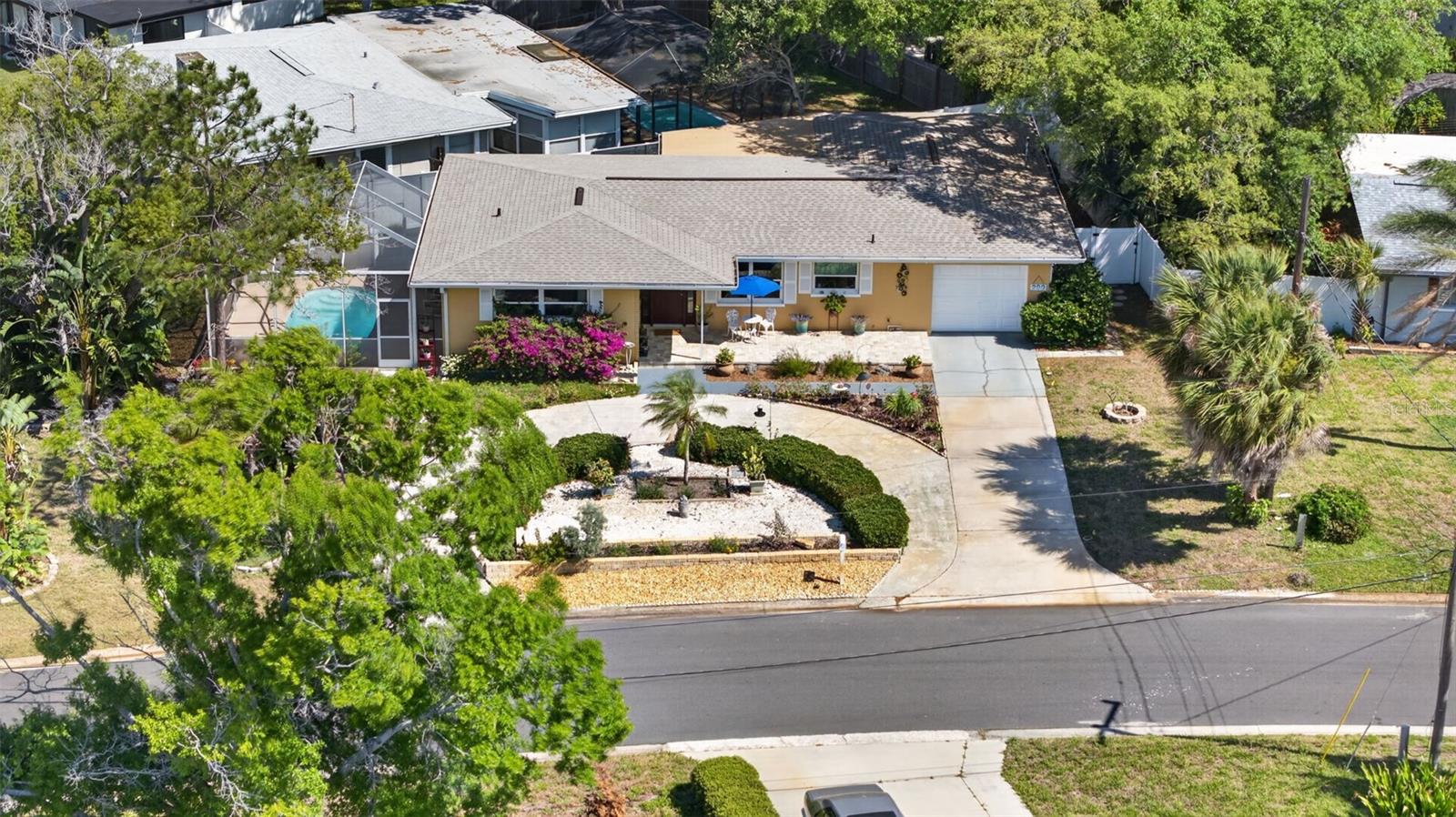 BAYWOOD VILLAGE - Residential