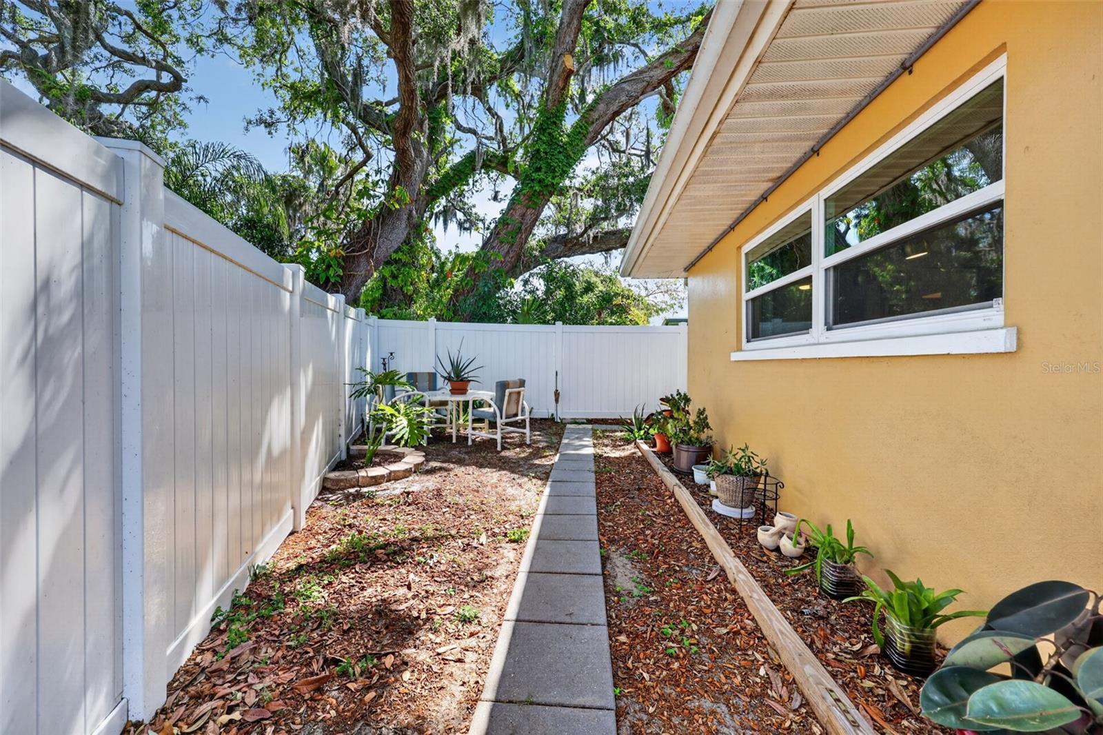 BAYWOOD VILLAGE - Residential