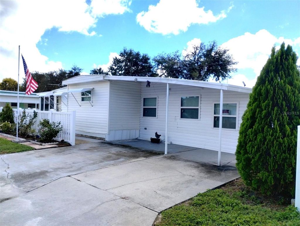 Photo of 39032 Ola Avenue, Zephyrhills, FL 33542 (MLS # TB8429294)