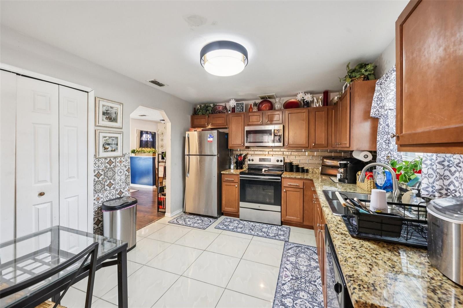 REGENCY PARK - Residential