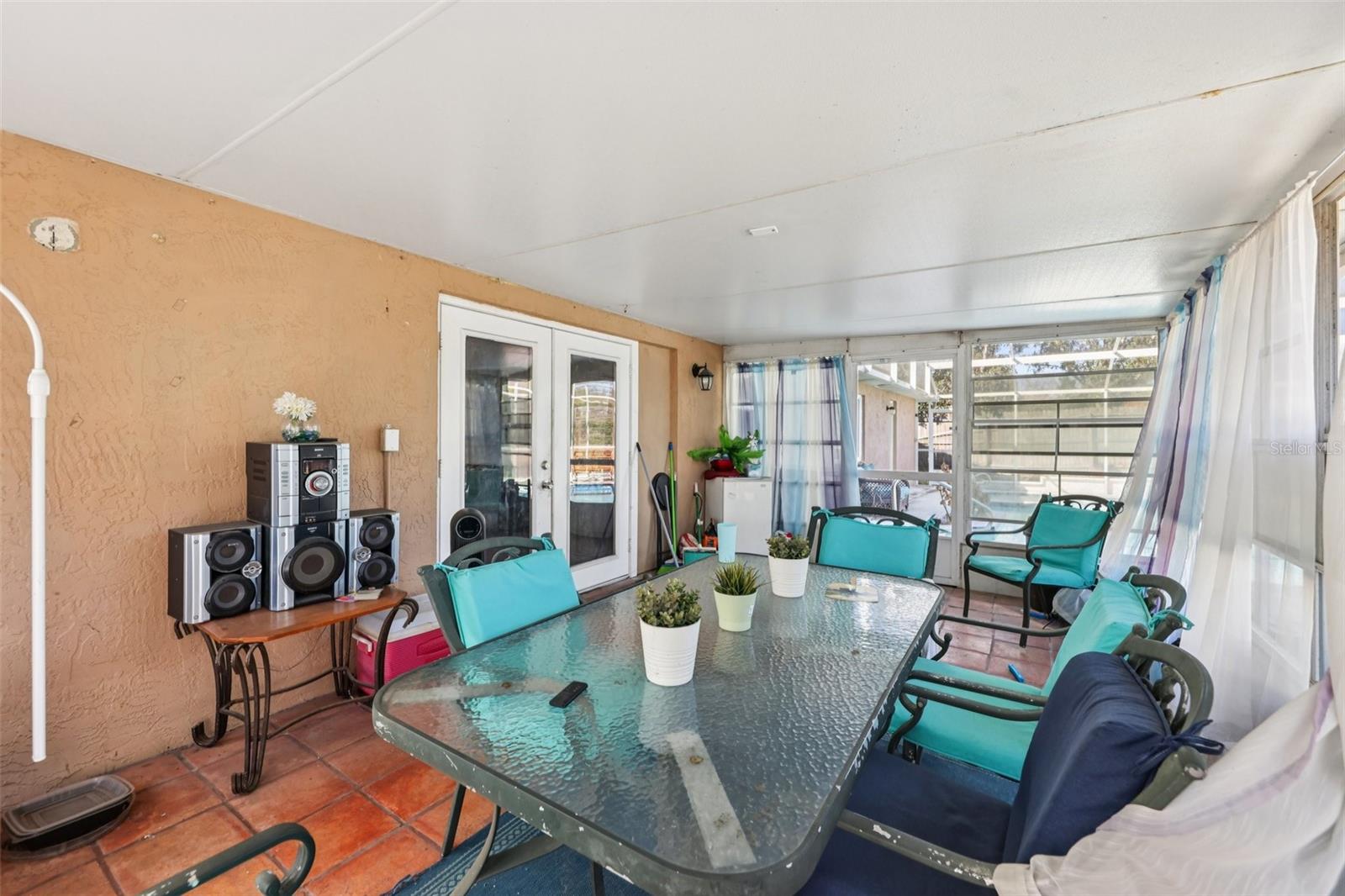 REGENCY PARK - Residential