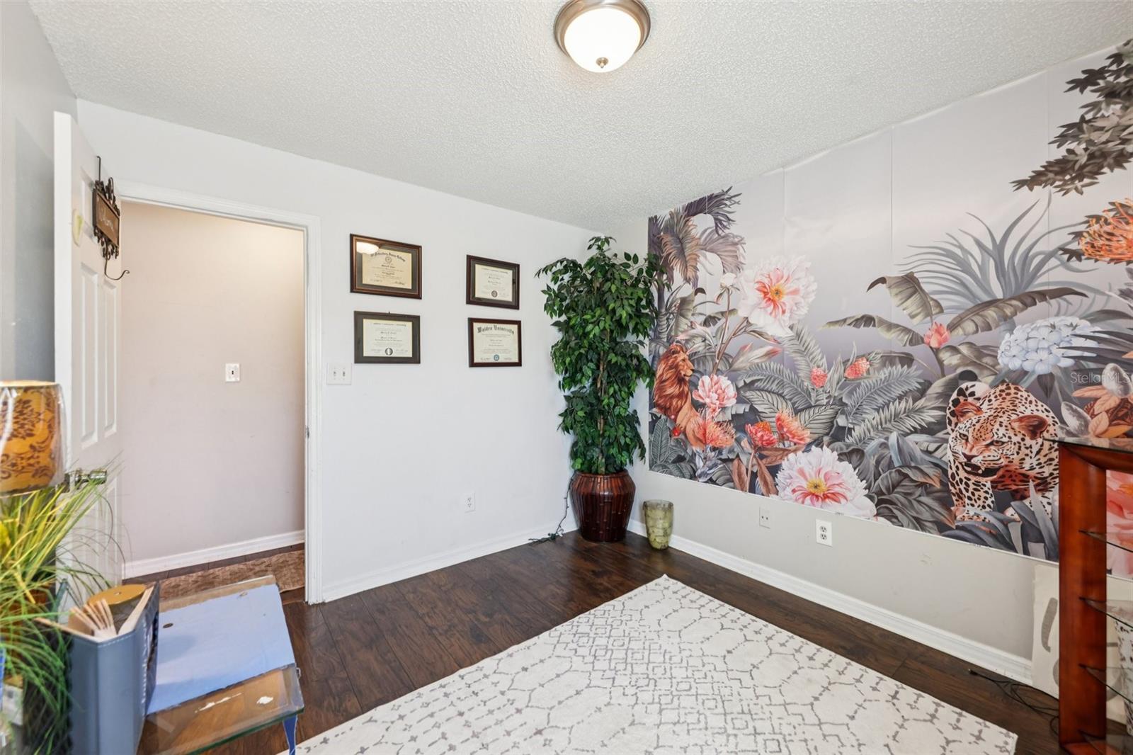 REGENCY PARK - Residential