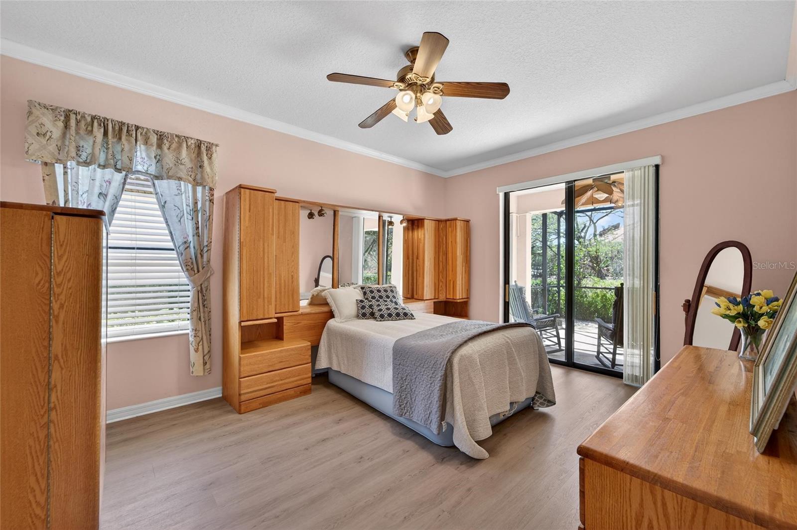 SOUTHSHORE FALLS PH 1 - Residential