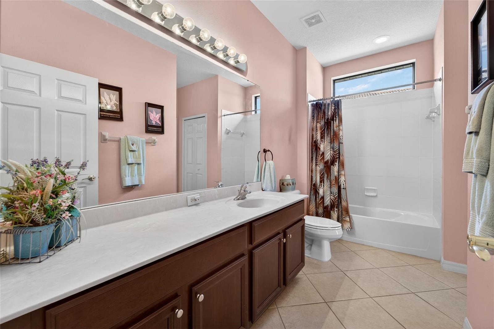 SOUTHSHORE FALLS PH 1 - Residential