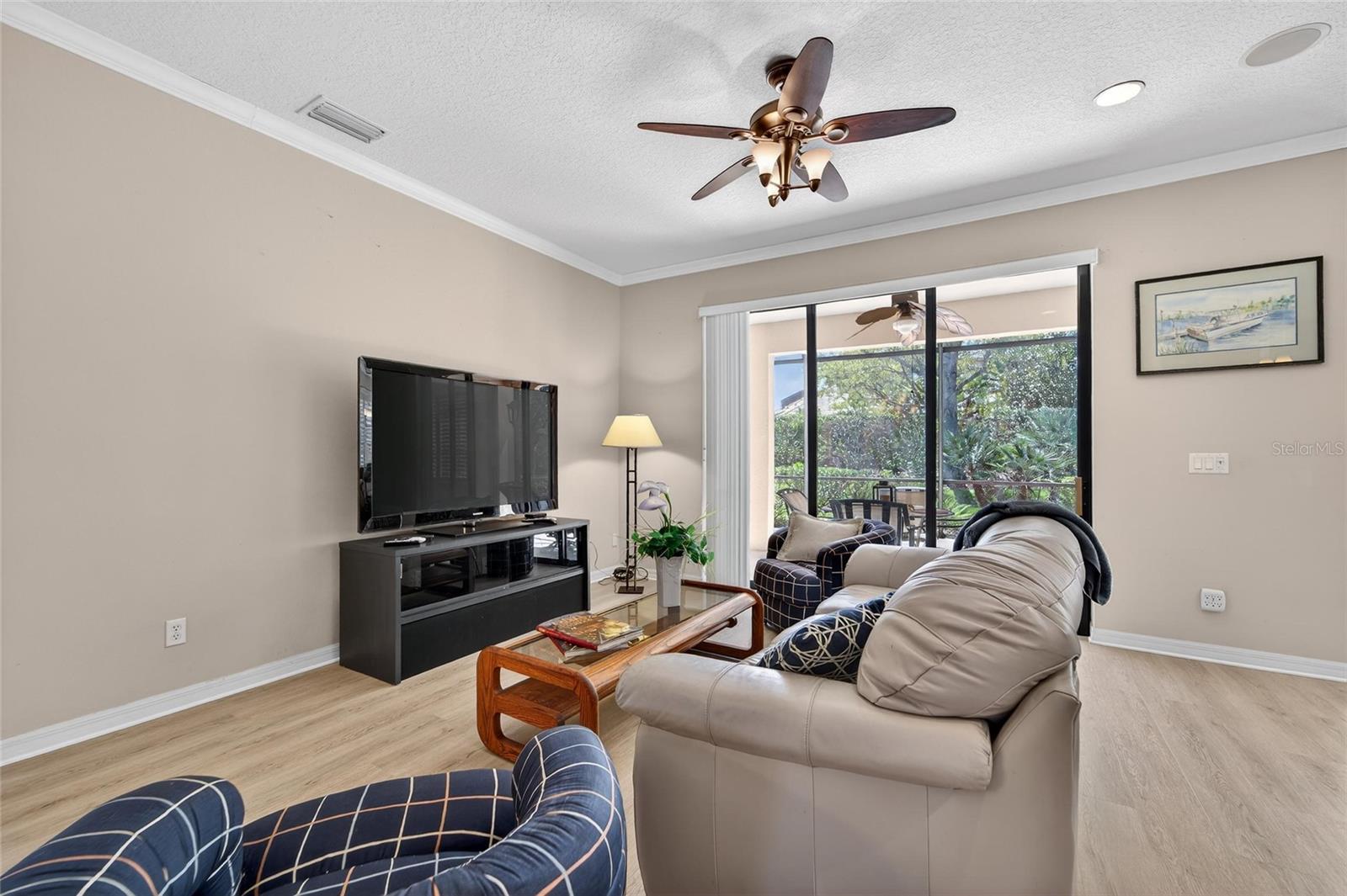 SOUTHSHORE FALLS PH 1 - Residential