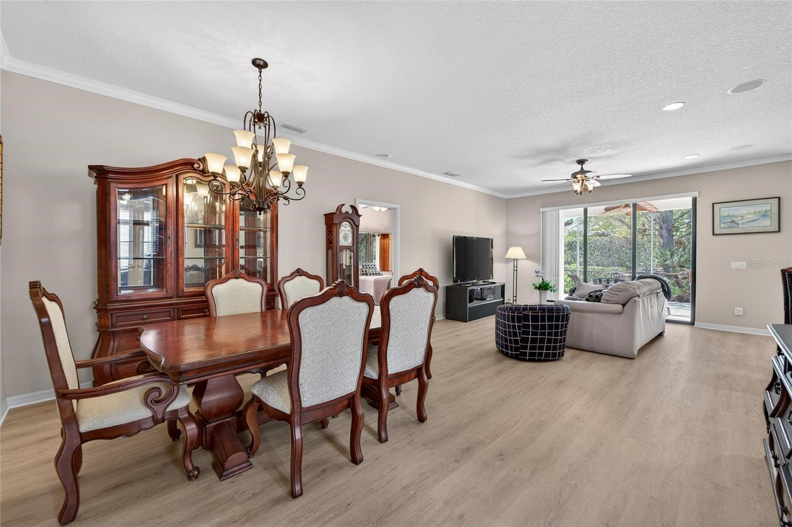 SOUTHSHORE FALLS PH 1 - Residential