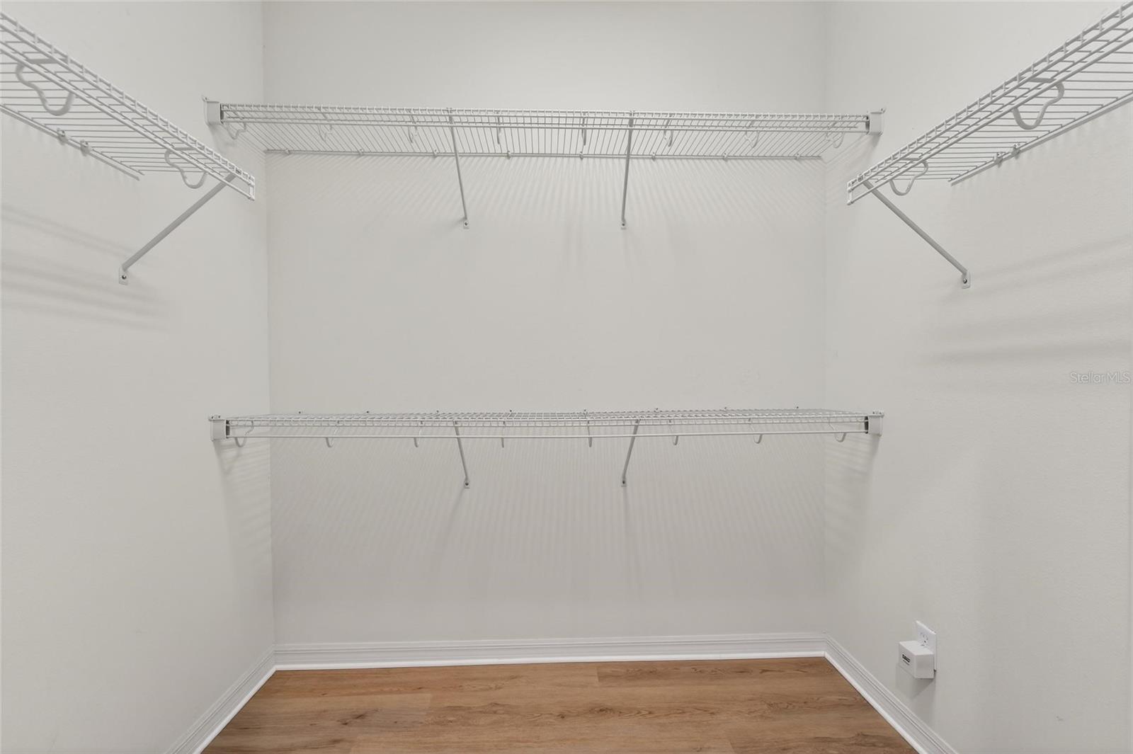 SOUTHSHORE FALLS PH 1 - Residential