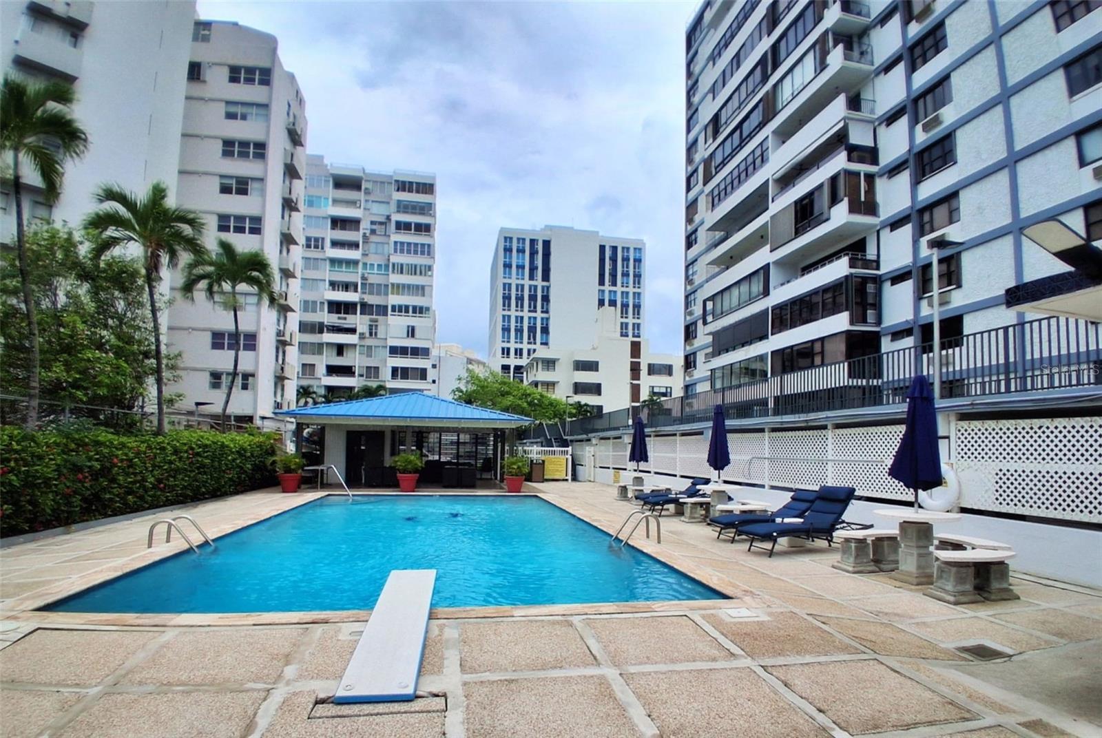 CONDOMINIO DEL MAR - Residential
