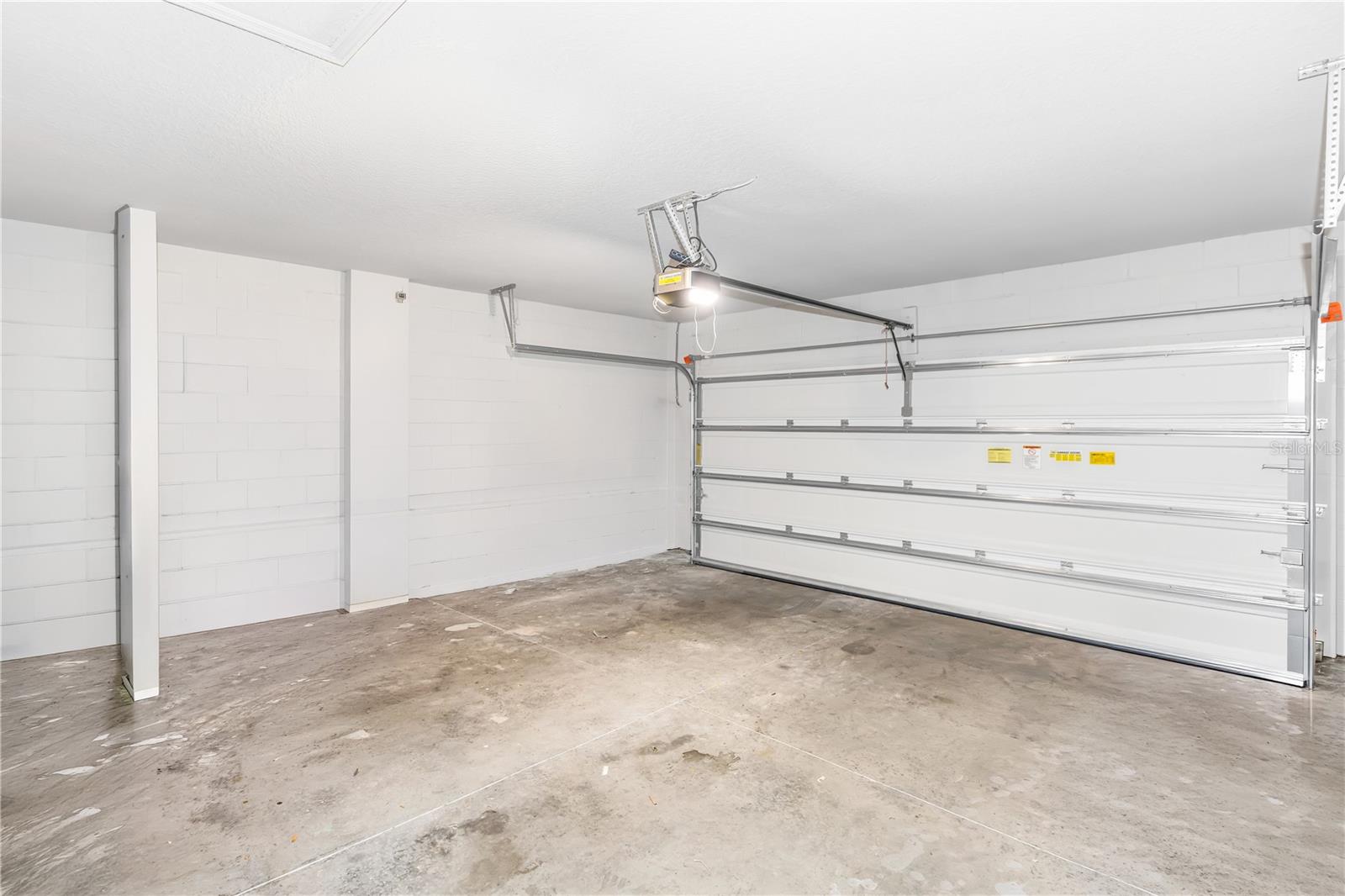 ALFORD OAKS - Residential