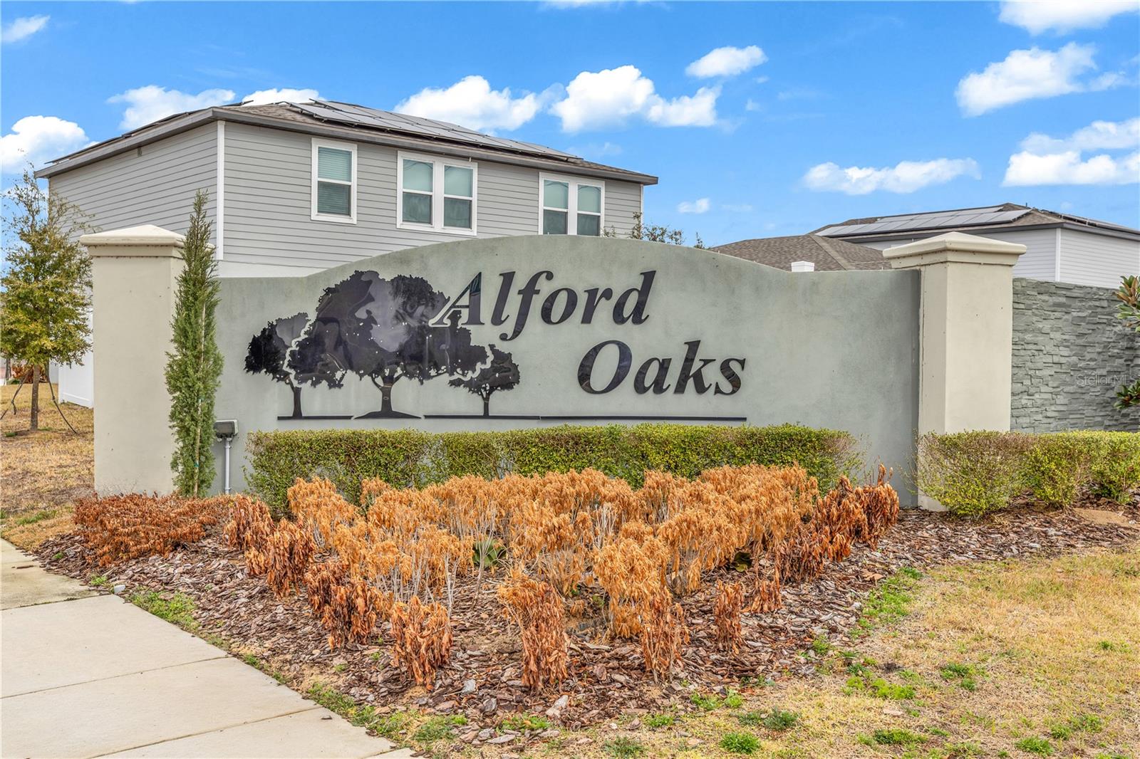 ALFORD OAKS - Residential