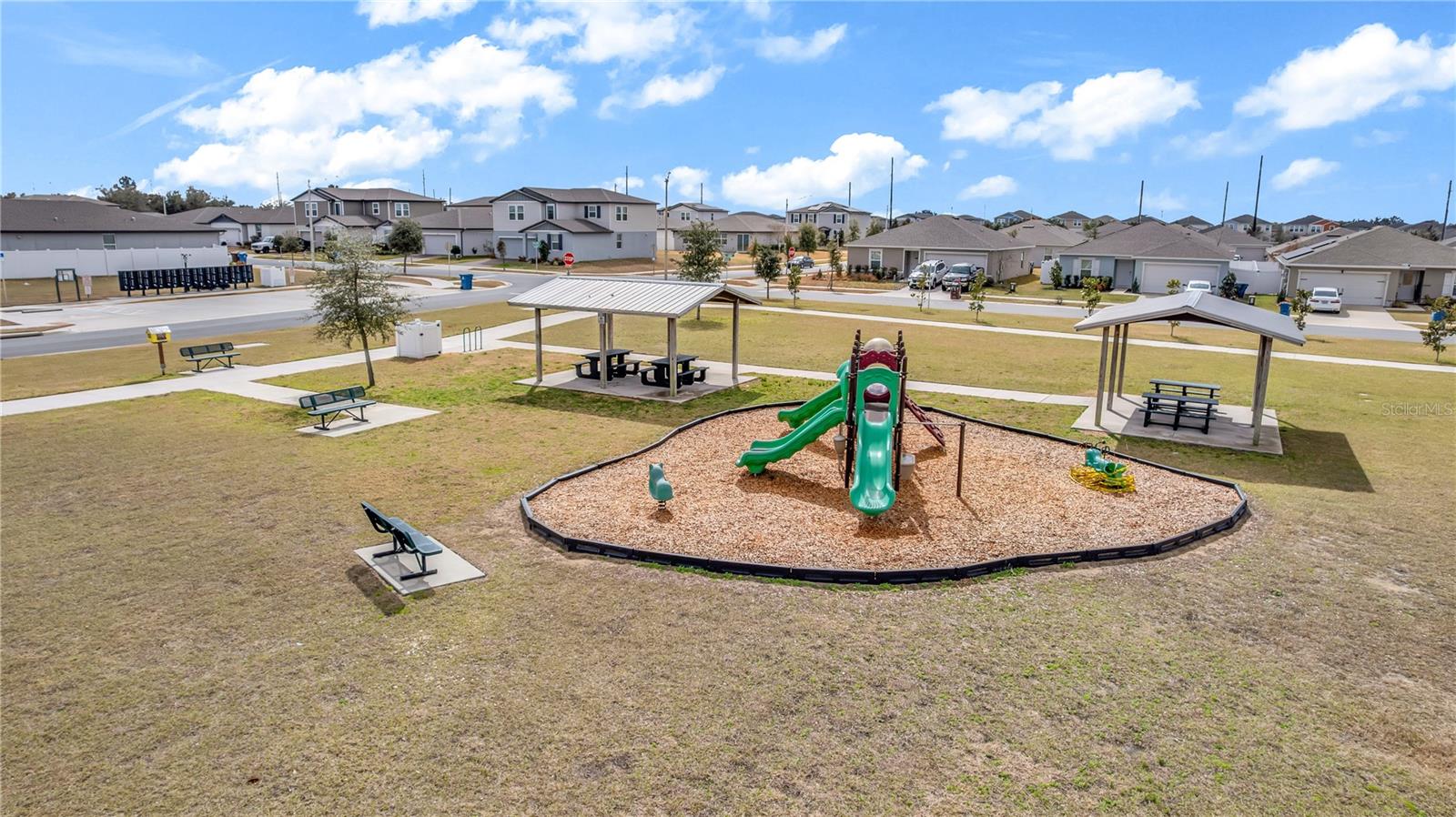 ALFORD OAKS - Residential