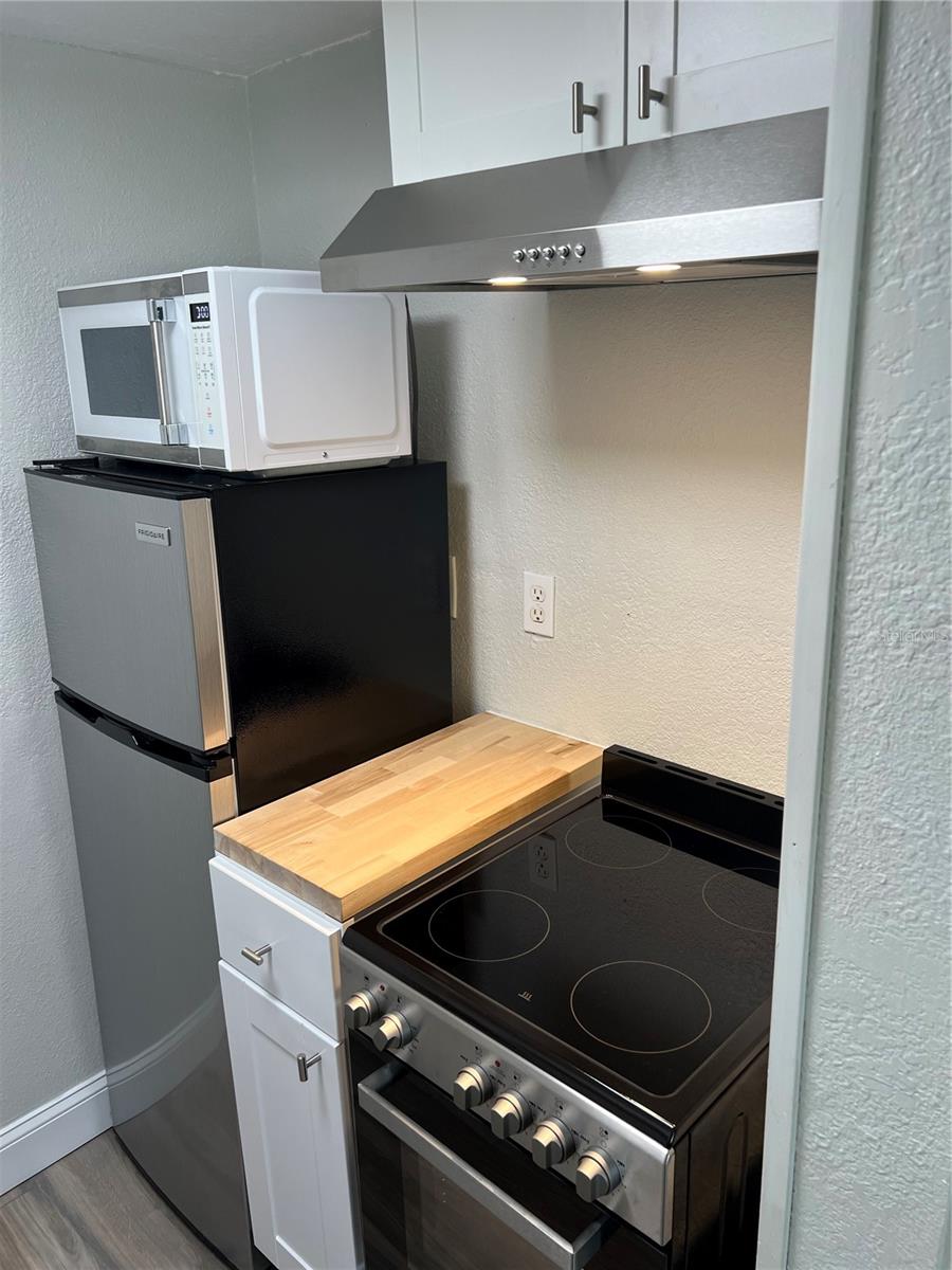 WATERSIDE CONDO II - Residential Lease