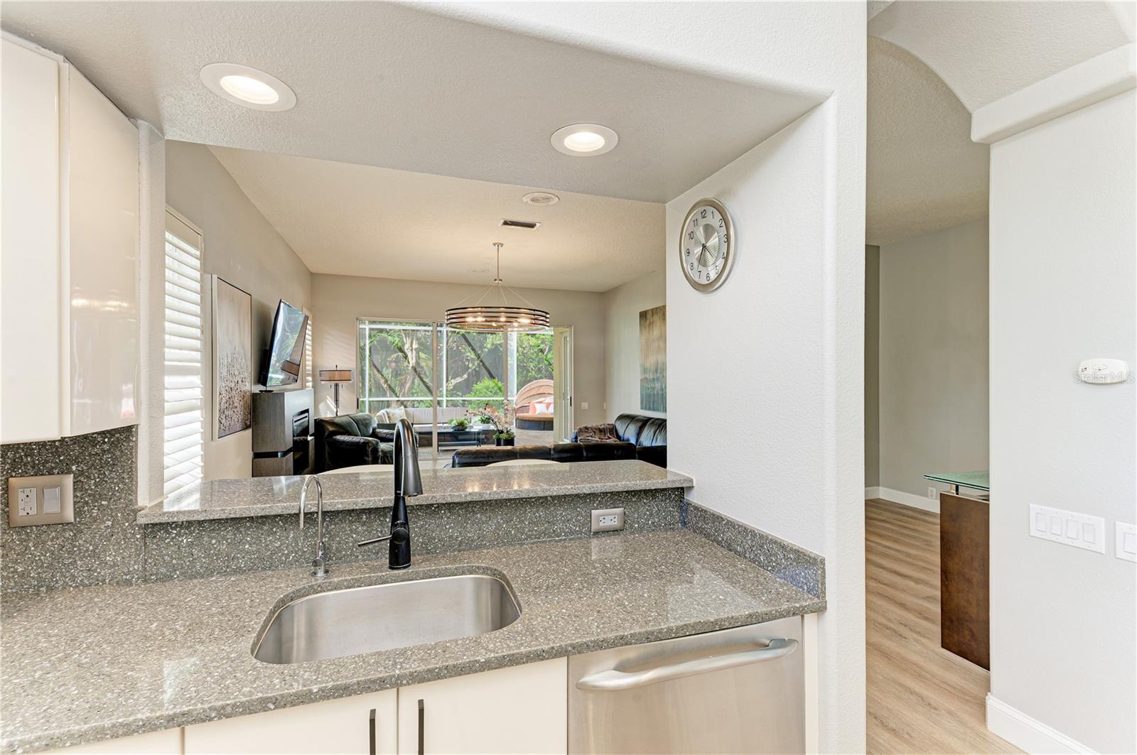 OAKBROOKE I AT RIVER CLUB NORTH - Residential