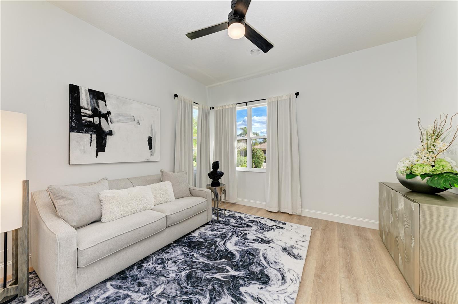 OAKBROOKE I AT RIVER CLUB NORTH - Residential