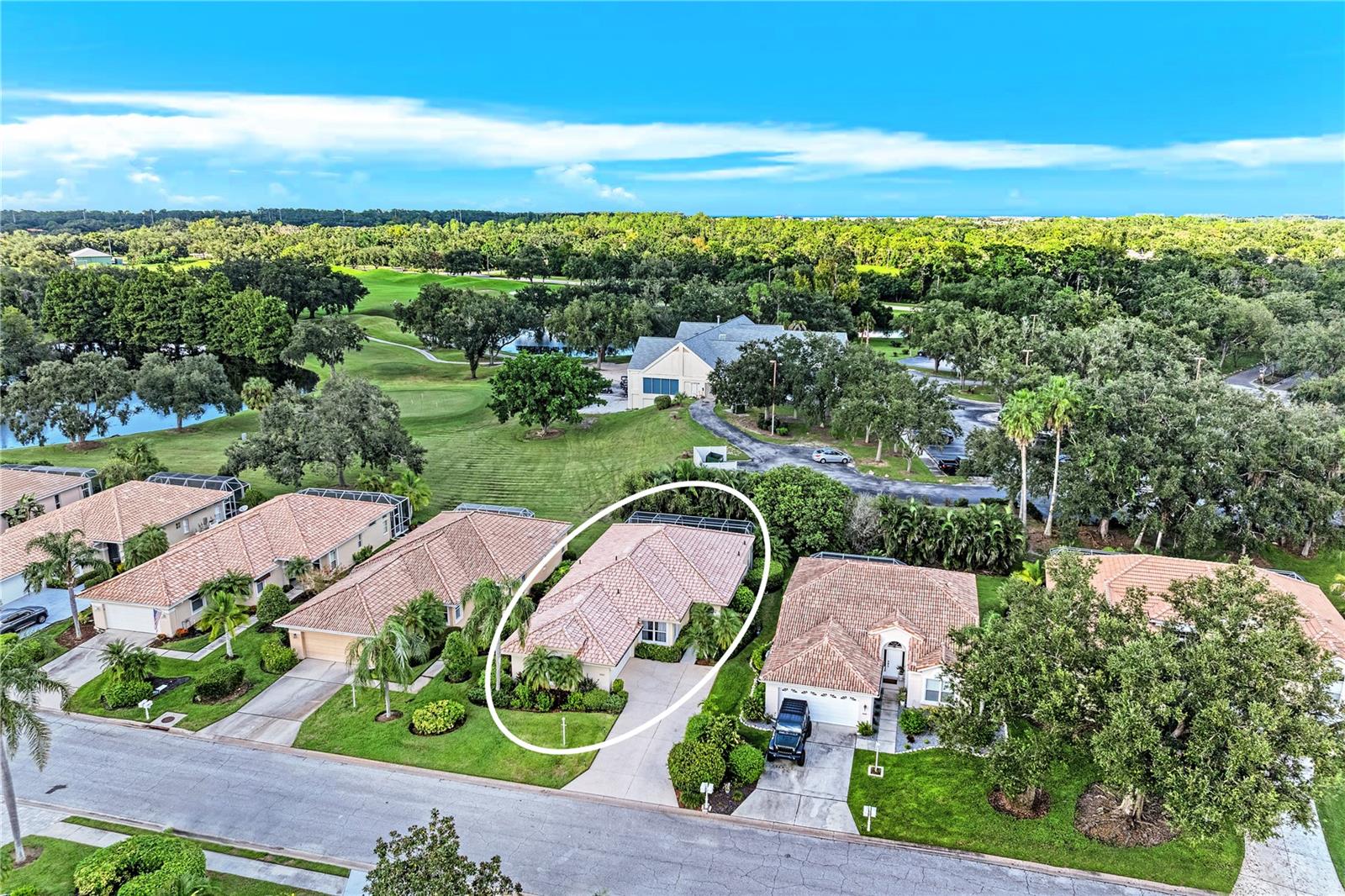 OAKBROOKE I AT RIVER CLUB NORTH - Residential