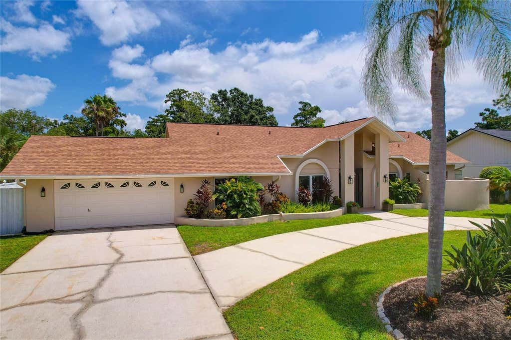 Photo of 80 Foxfire Lane, Oldsmar, FL 34677 (MLS # TB8540121)
