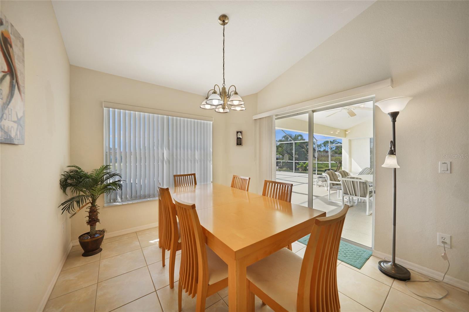 ROTONDA PINE VALLEY - Residential