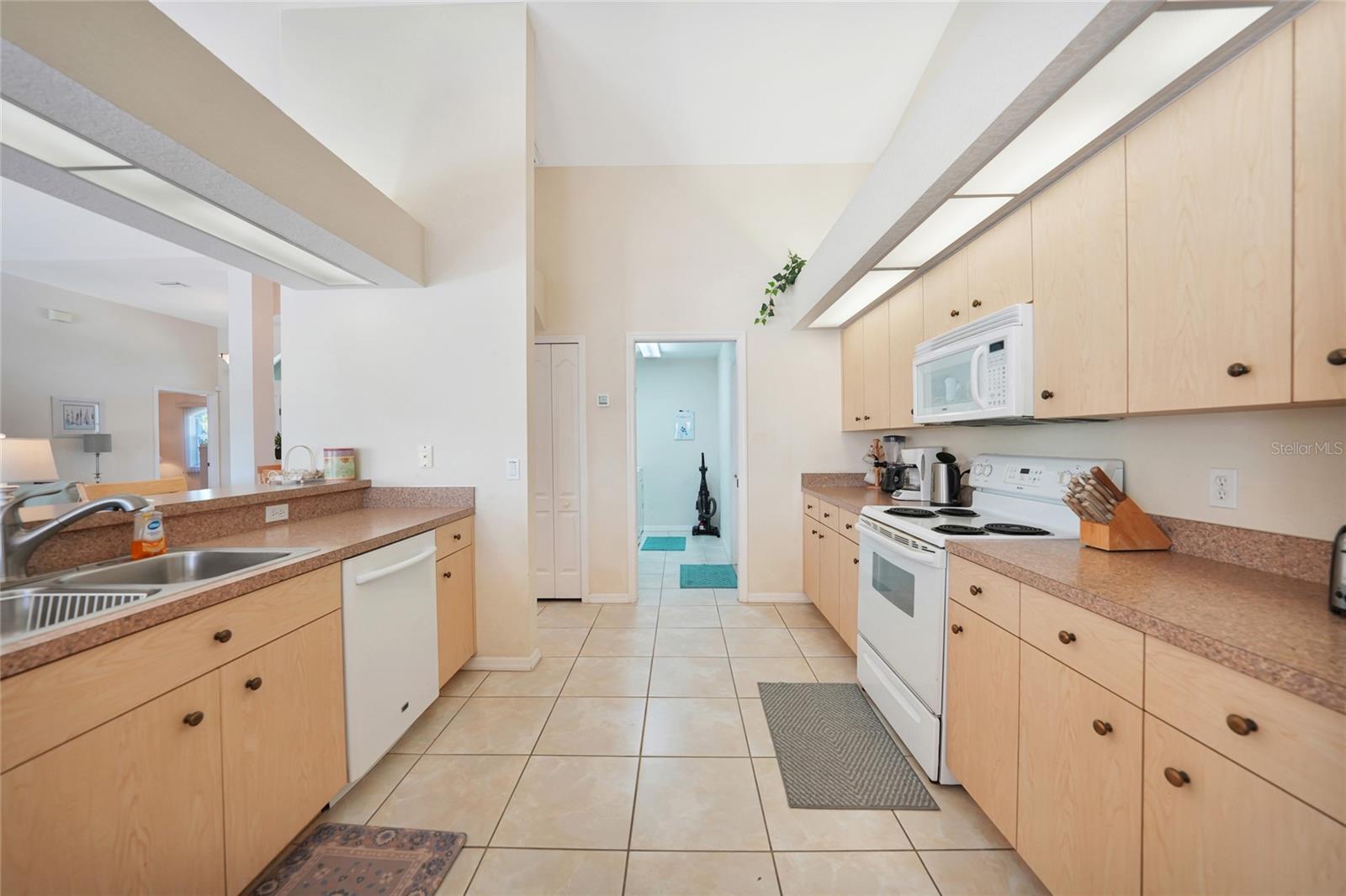 ROTONDA PINE VALLEY - Residential