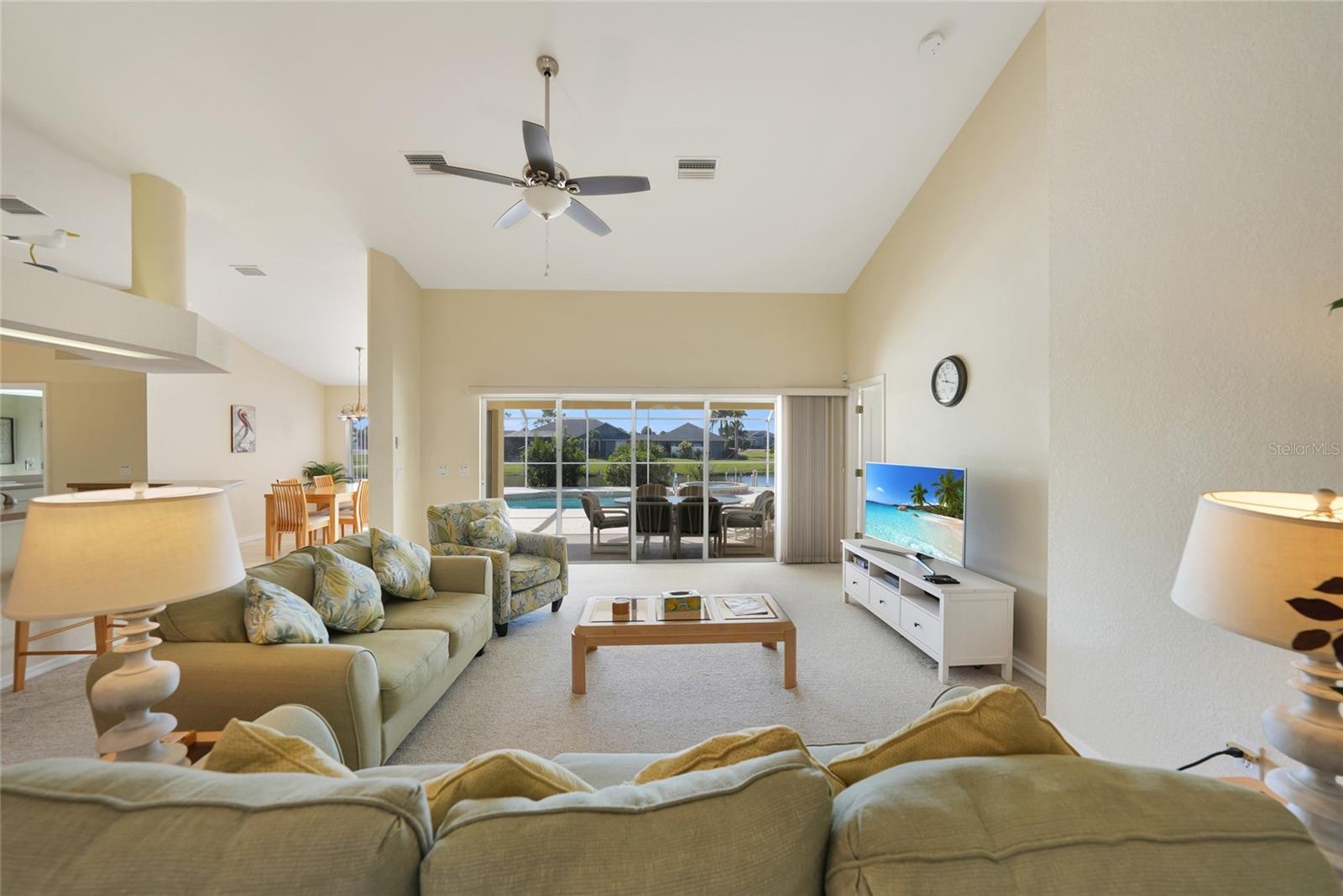 ROTONDA PINE VALLEY - Residential