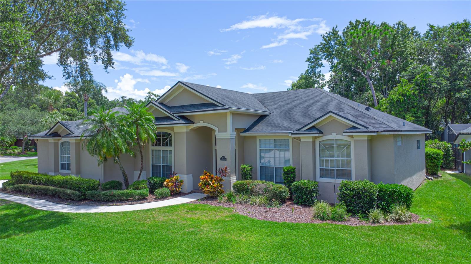 875 BENTLEY GREEN CIRCLE