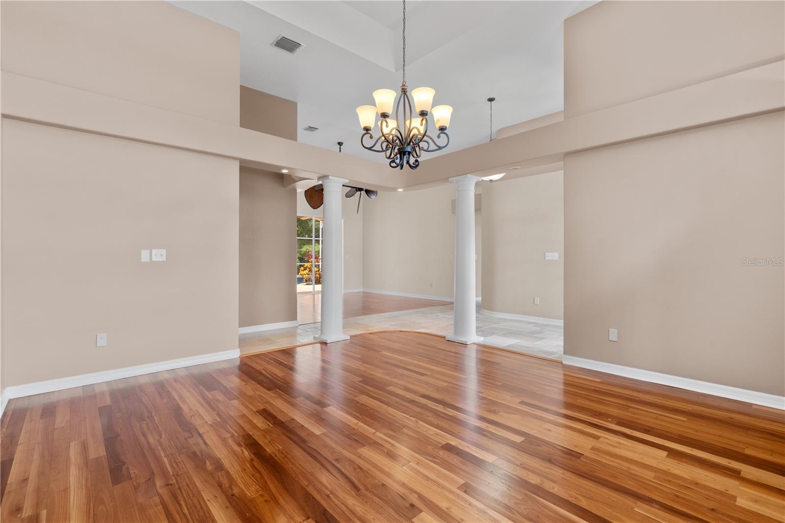 BENTLEY CLUB AT BENTLEY GREEN - Residential