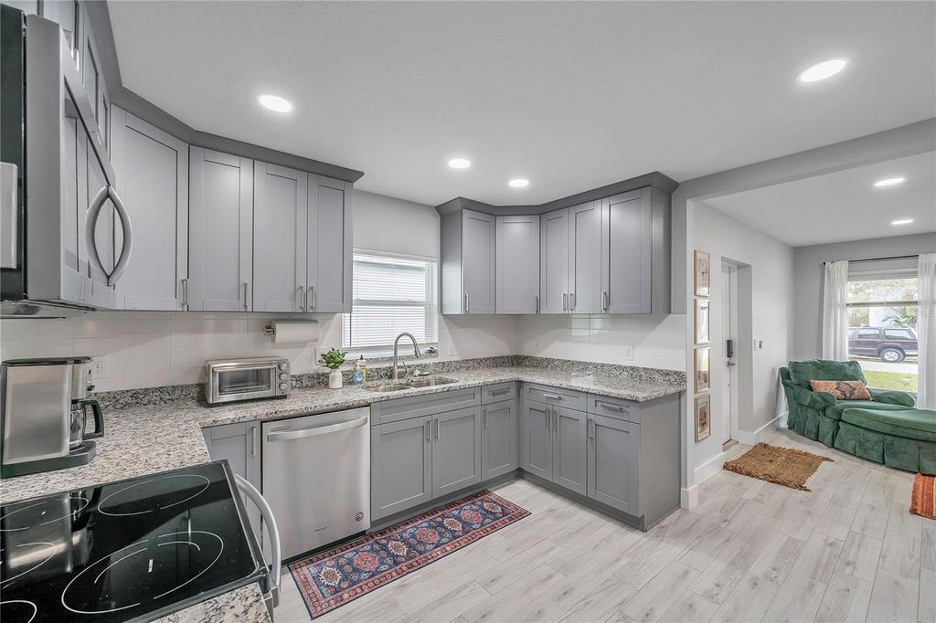 Photo of 2703 18th Street S, St Petersburg, FL 33712 (MLS # O6393206)