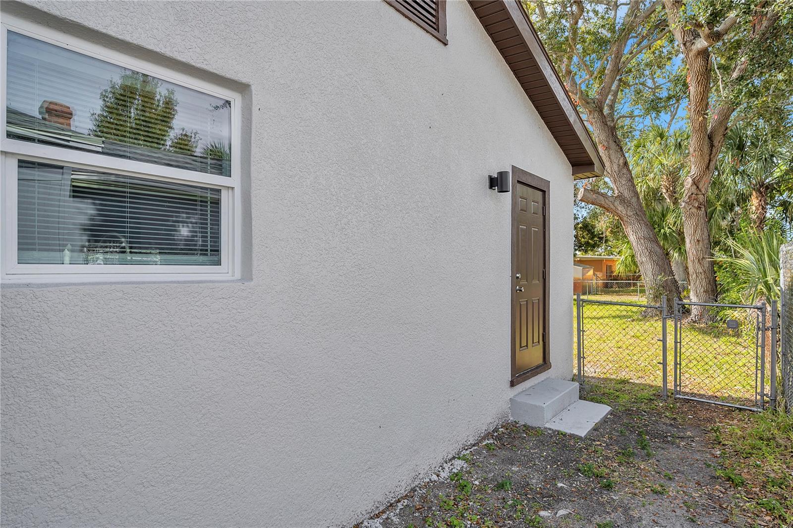 ANNHURST - Residential