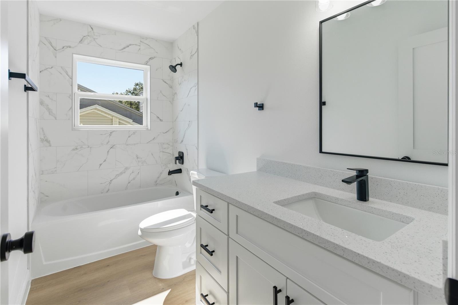 RIVER RIDGE - Residential