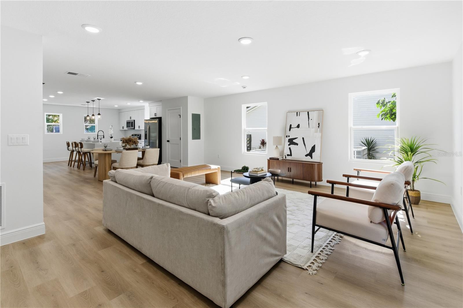 RIVER RIDGE - Residential