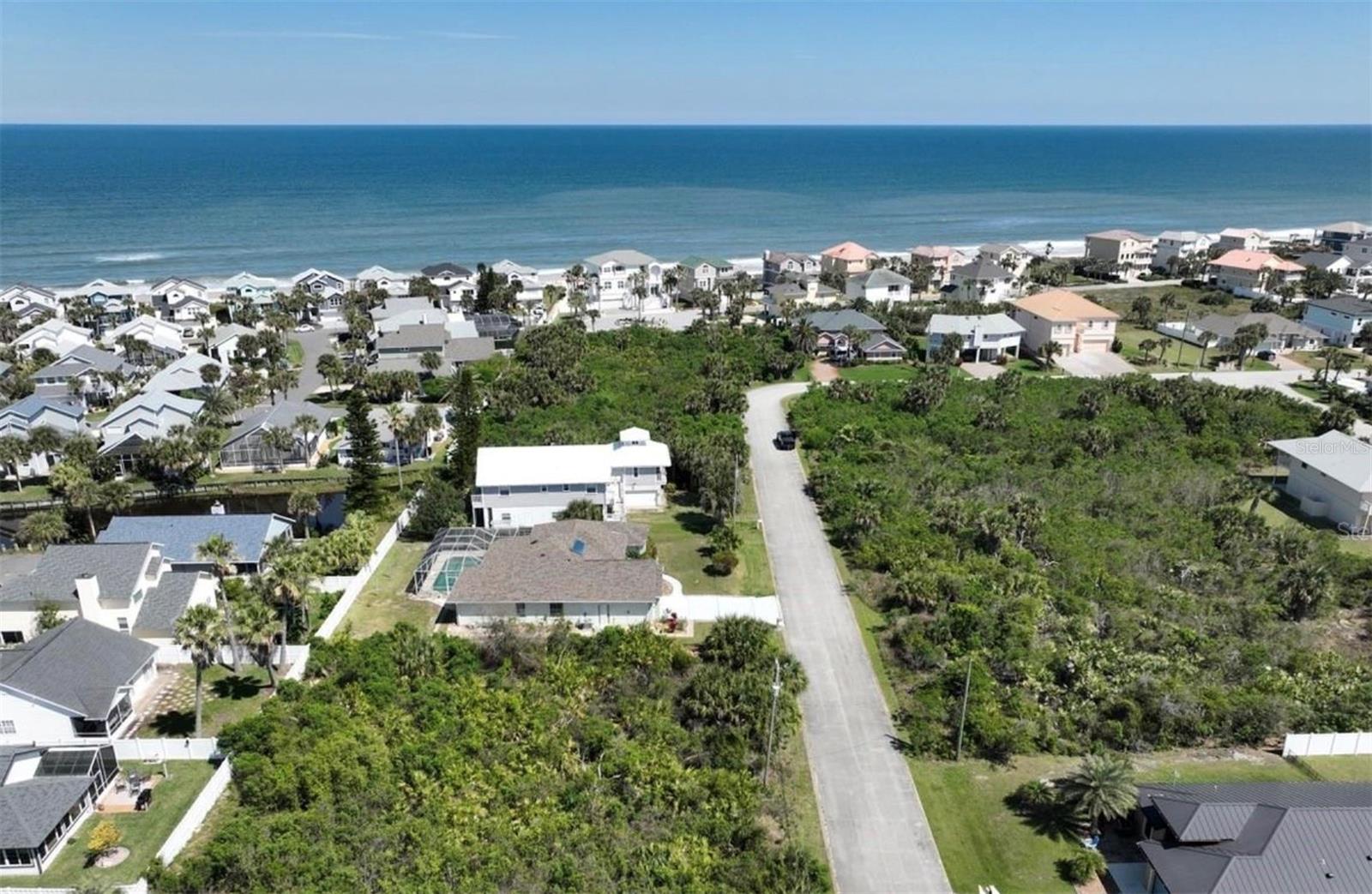 ARMAND BEACH EAST SUB - Land