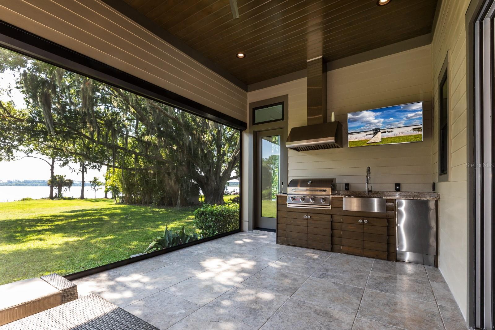 LAKE MABEL SHORES - Residential